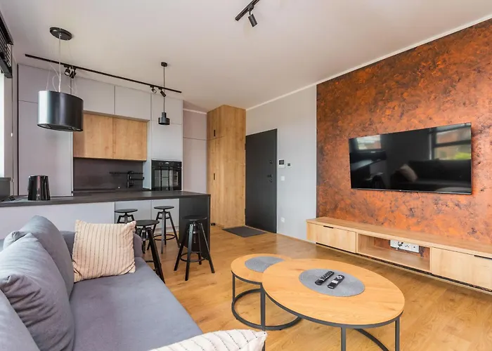 Doki - Black & White By Grand * Gdansk