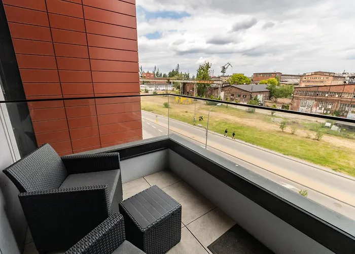 Doki - Black & White By Grand * Gdansk